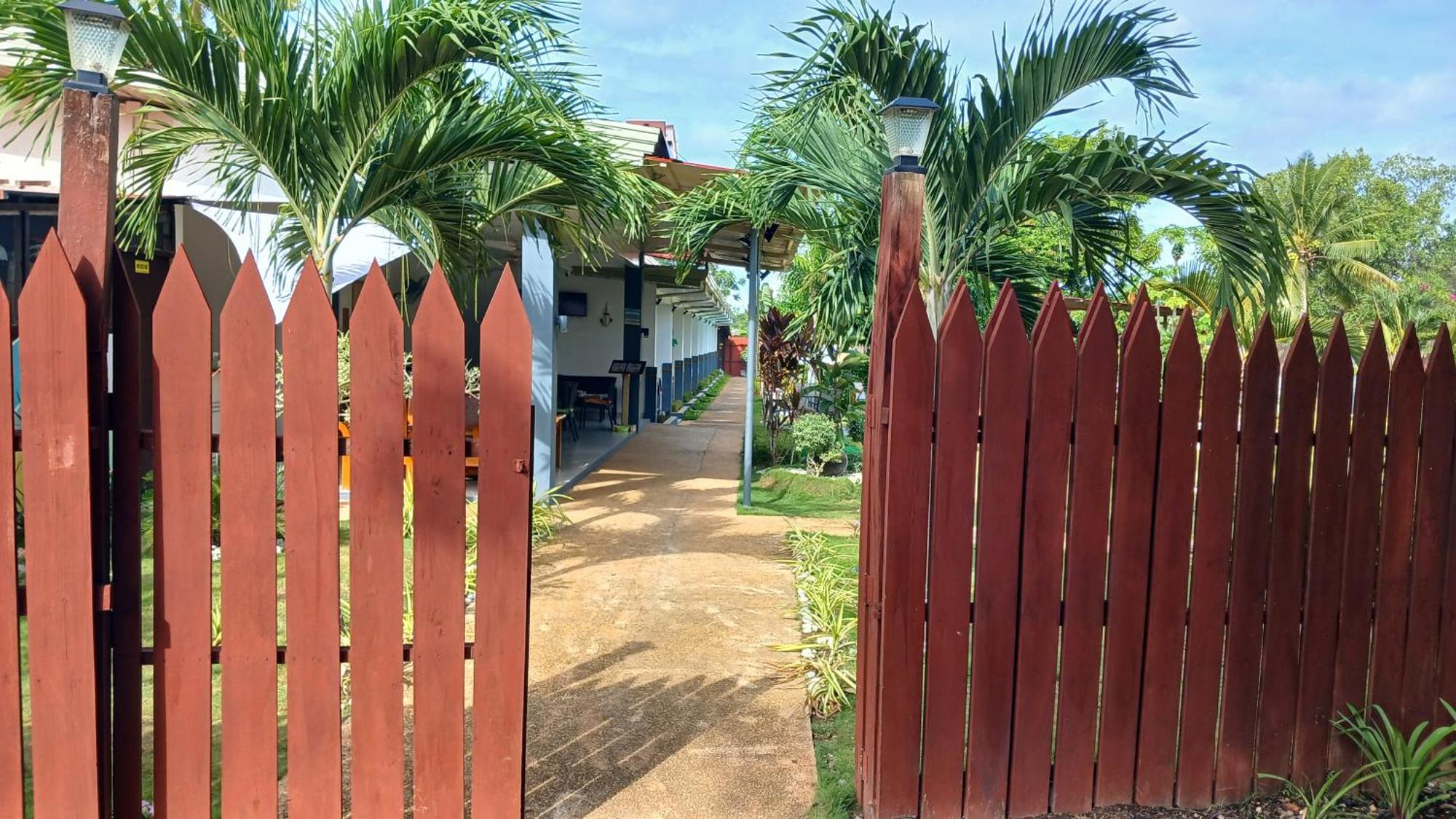 Selectum Mangrove Resort Панглао Экстерьер фото